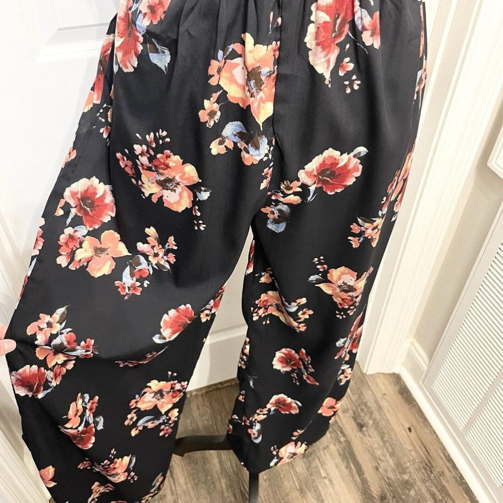 NWT Band Of‎ Gypsies Navy Jumpsuit Pink Floral- Womens Medium - Picture 3 of 16